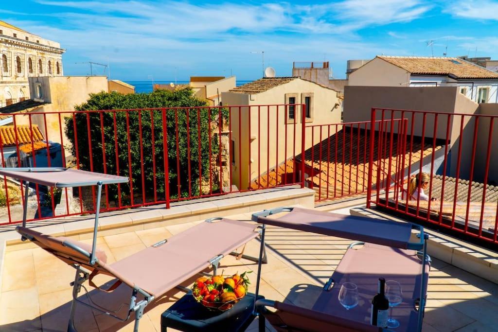 Casa Charm Rosaapartmentsortigia Syracuse Exterior photo